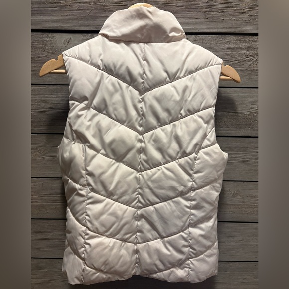 Cole Haan Puffer Vest - Picture 2 of 6
